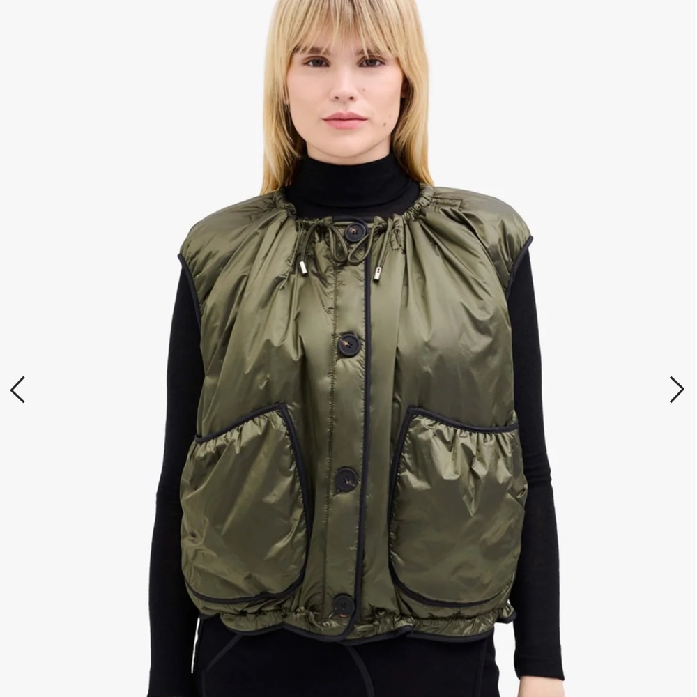 Parachute Quilted Vest Marfa Stance